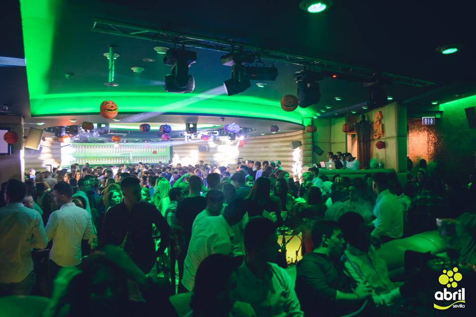 Abril Sevilla gallery image