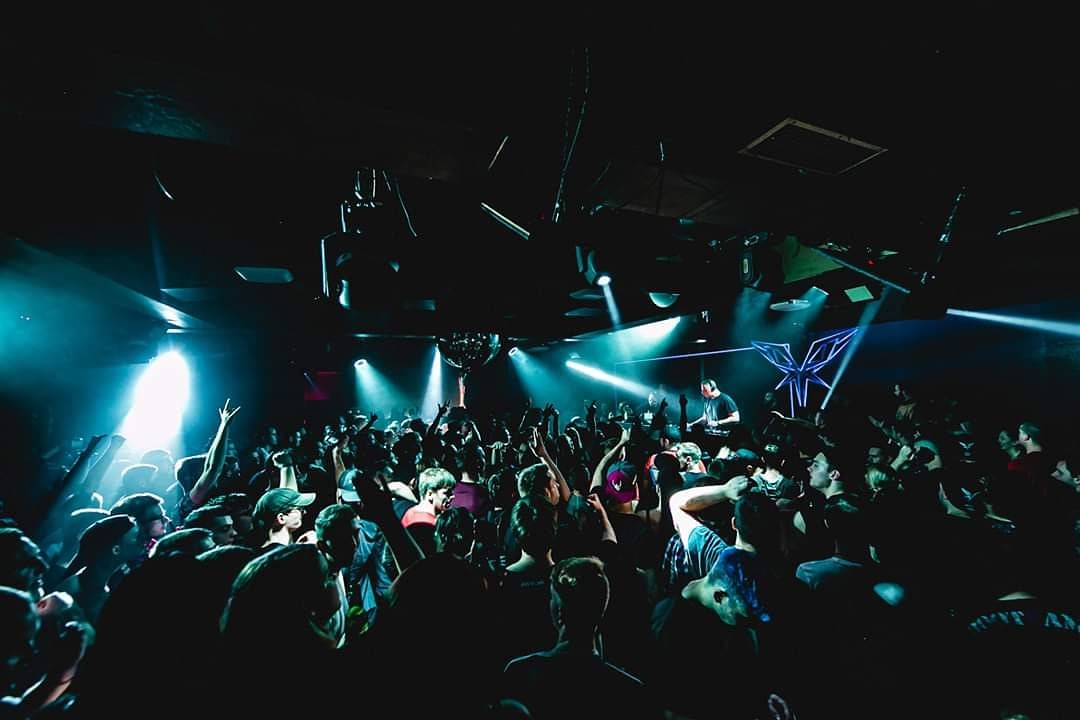 ASeven gallery image