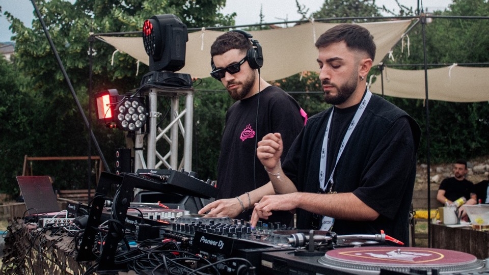 The Mode - Auletta gallery image