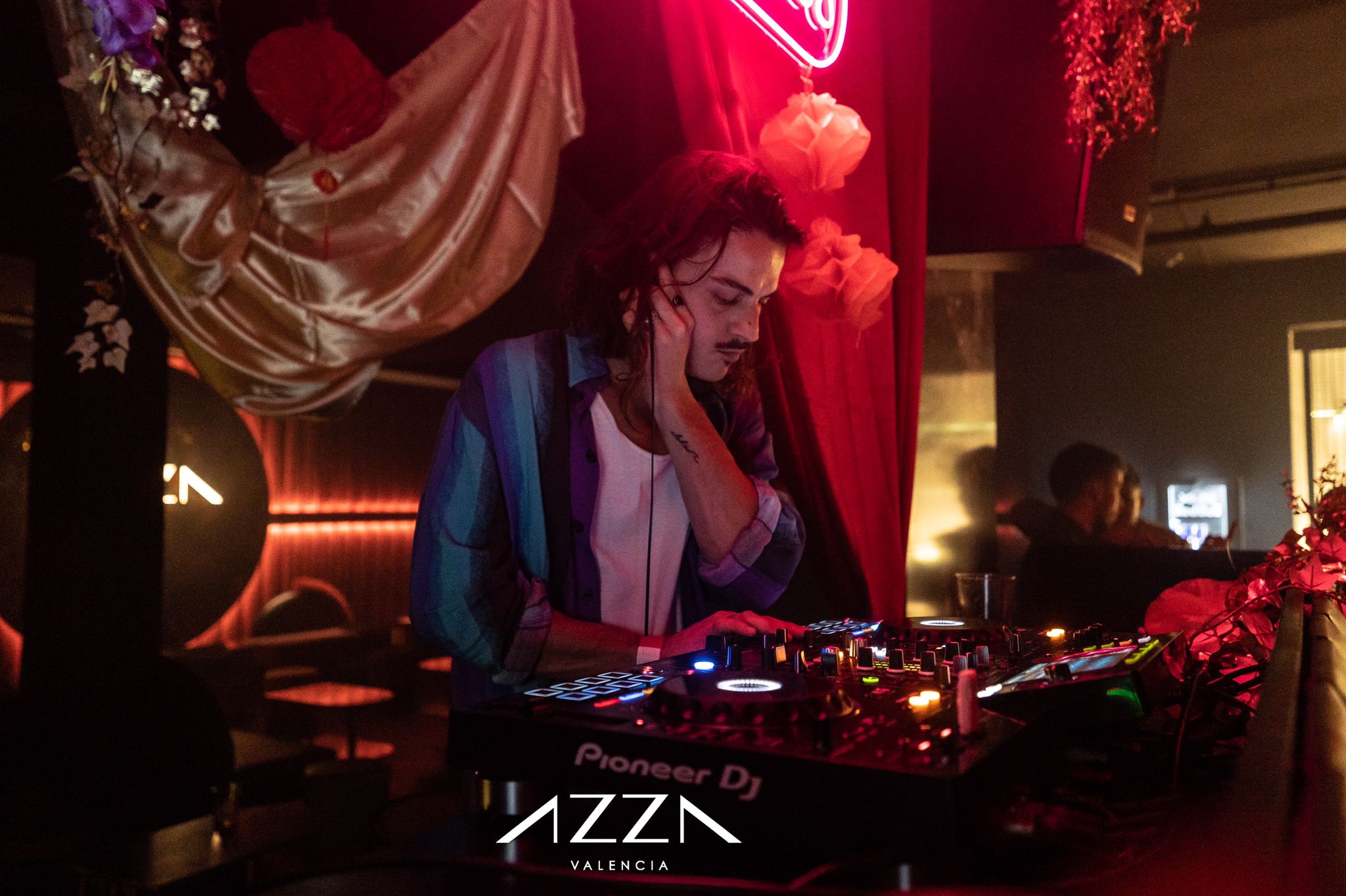 Azza Club gallery image