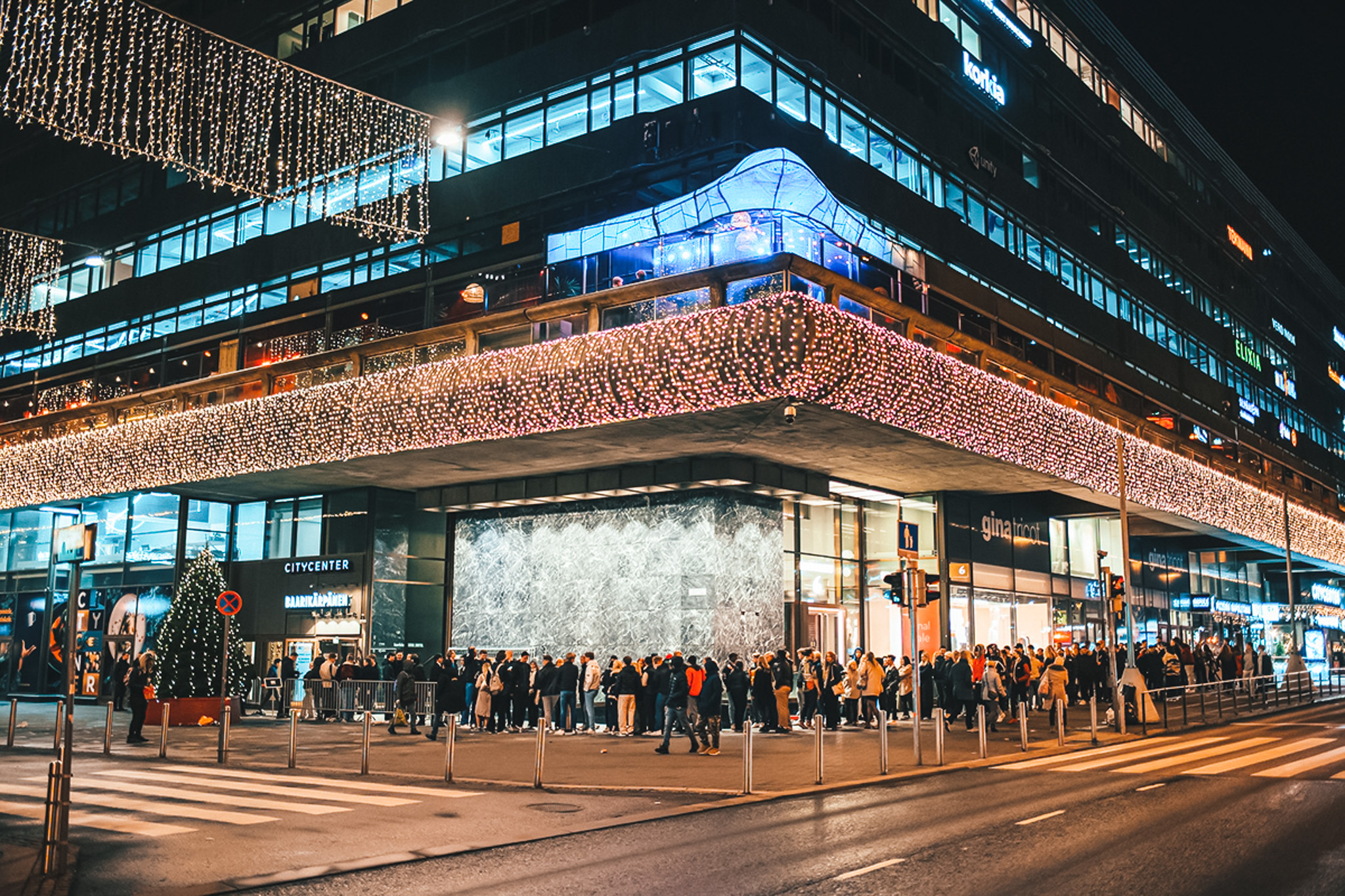 Baarikärpänen gallery image