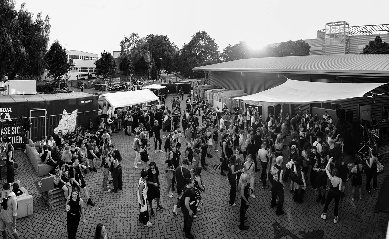 Bassfachhandel Warehouse Yard