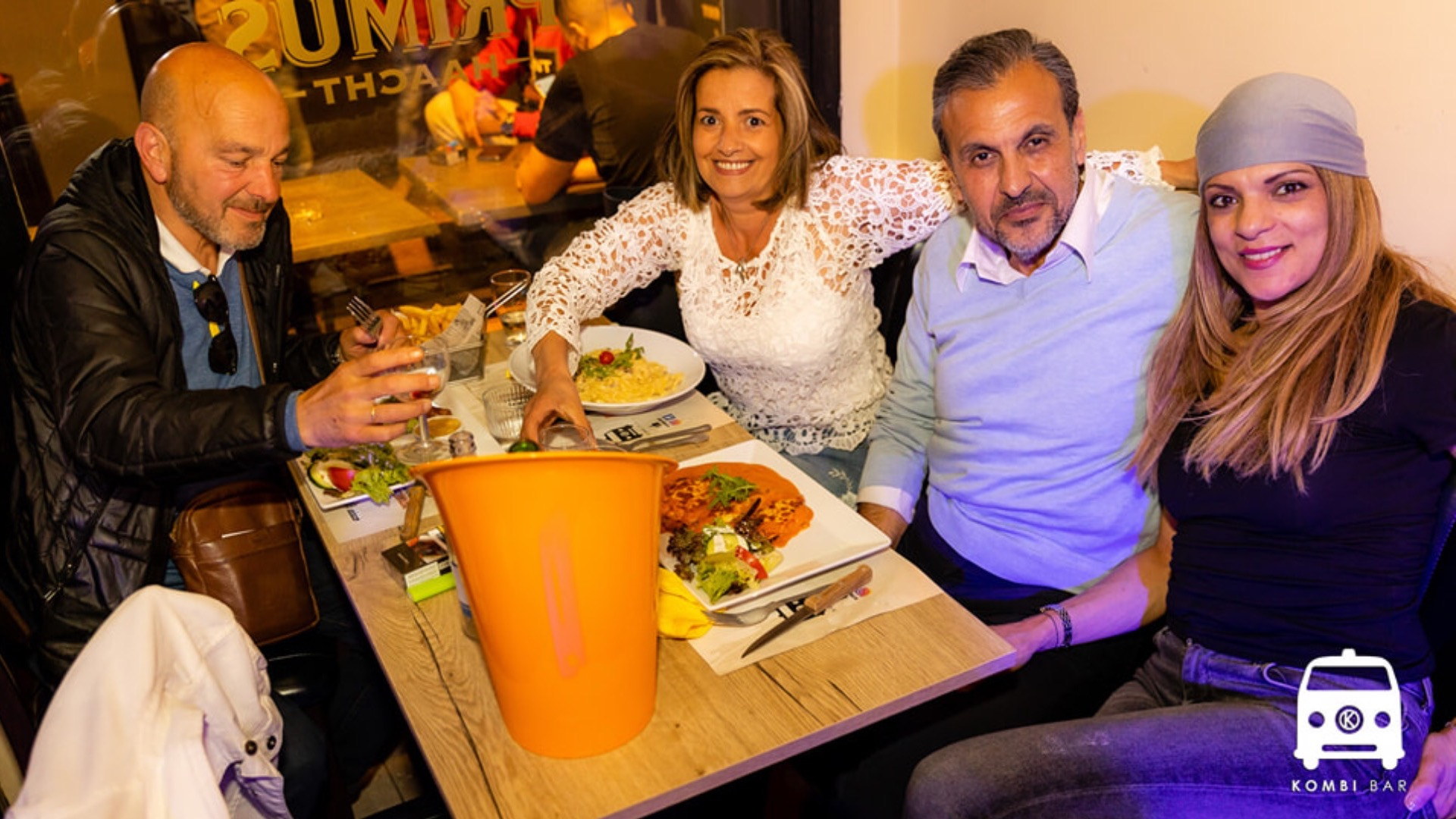 Kombi Bar
