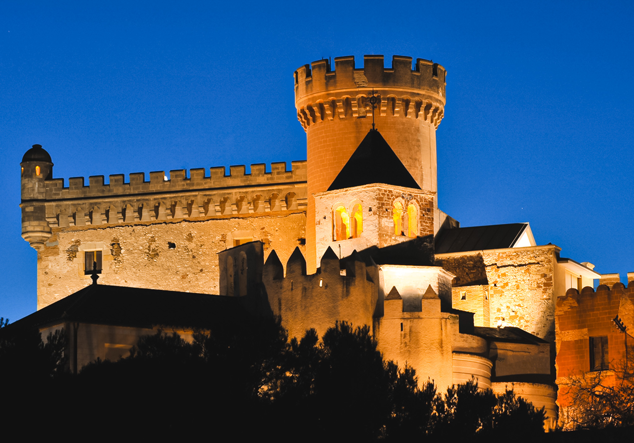 Castell de Fels gallery image