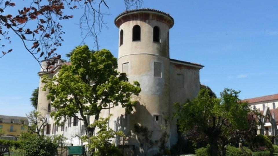 Castello di Desana