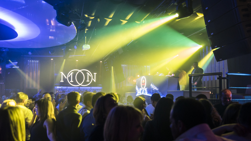 Committee Valencia gallery image