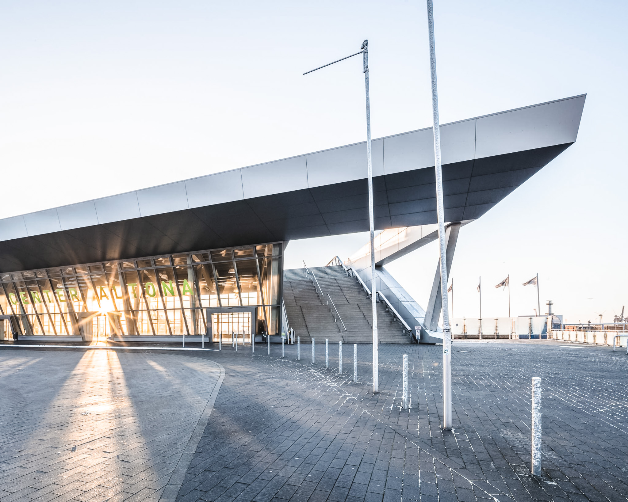 Cruise Center Altona