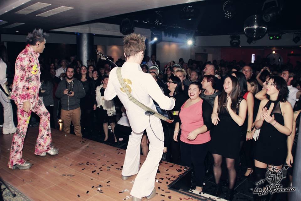 Deniro gallery image