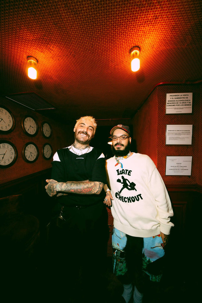 El Internacional gallery image