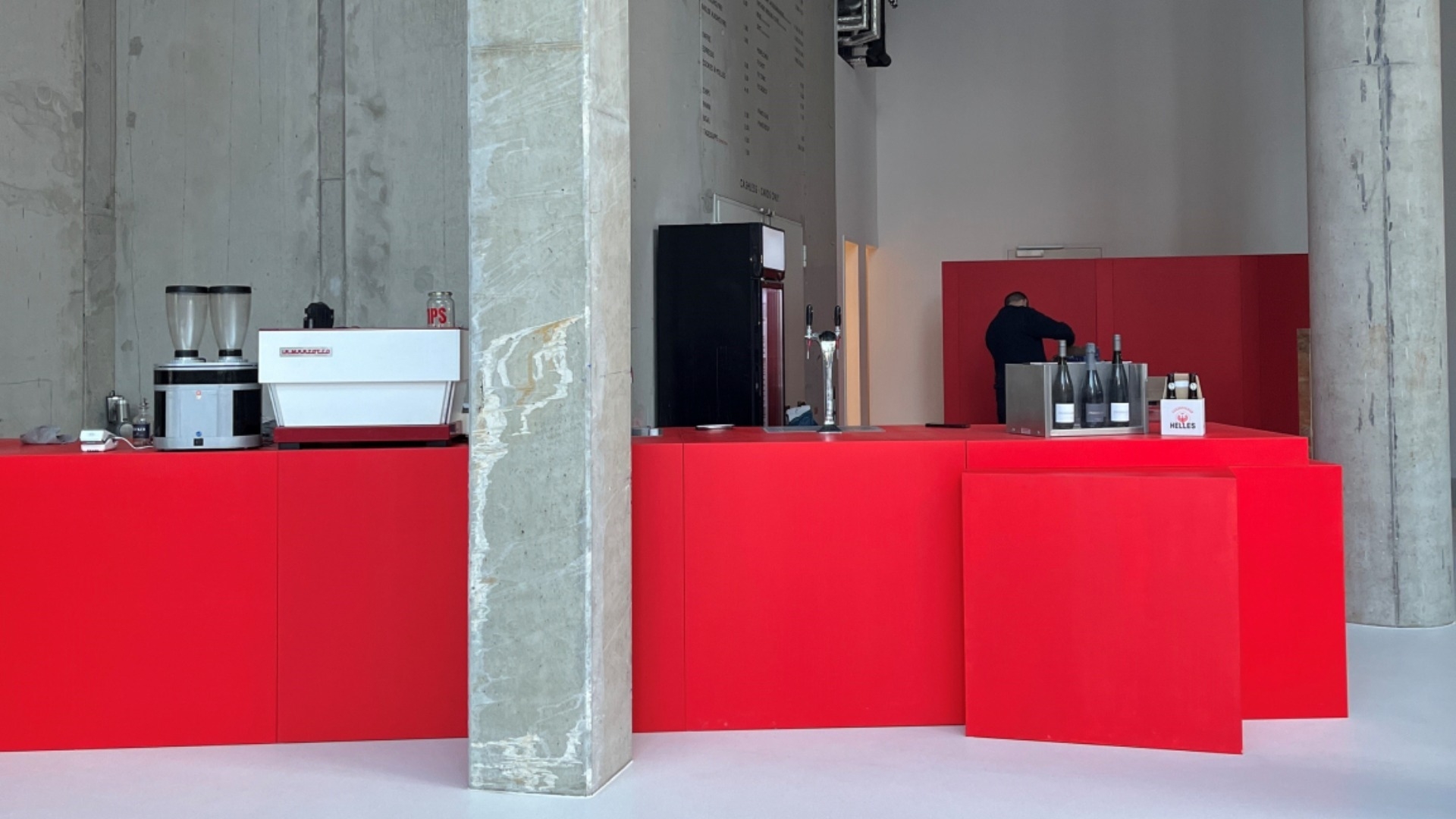 Four Viertel gallery image