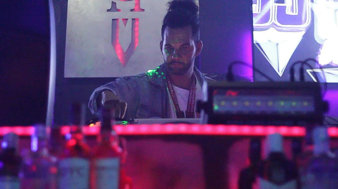 HI CASTLE gallery image