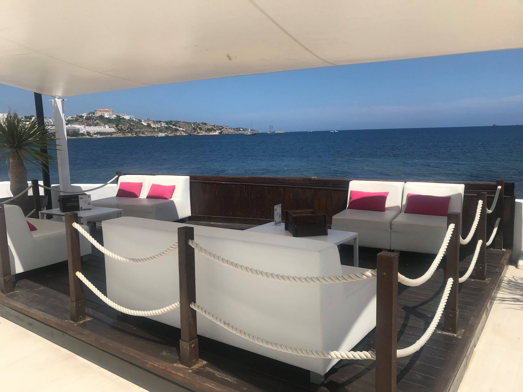 Jabeque Beach Club gallery image