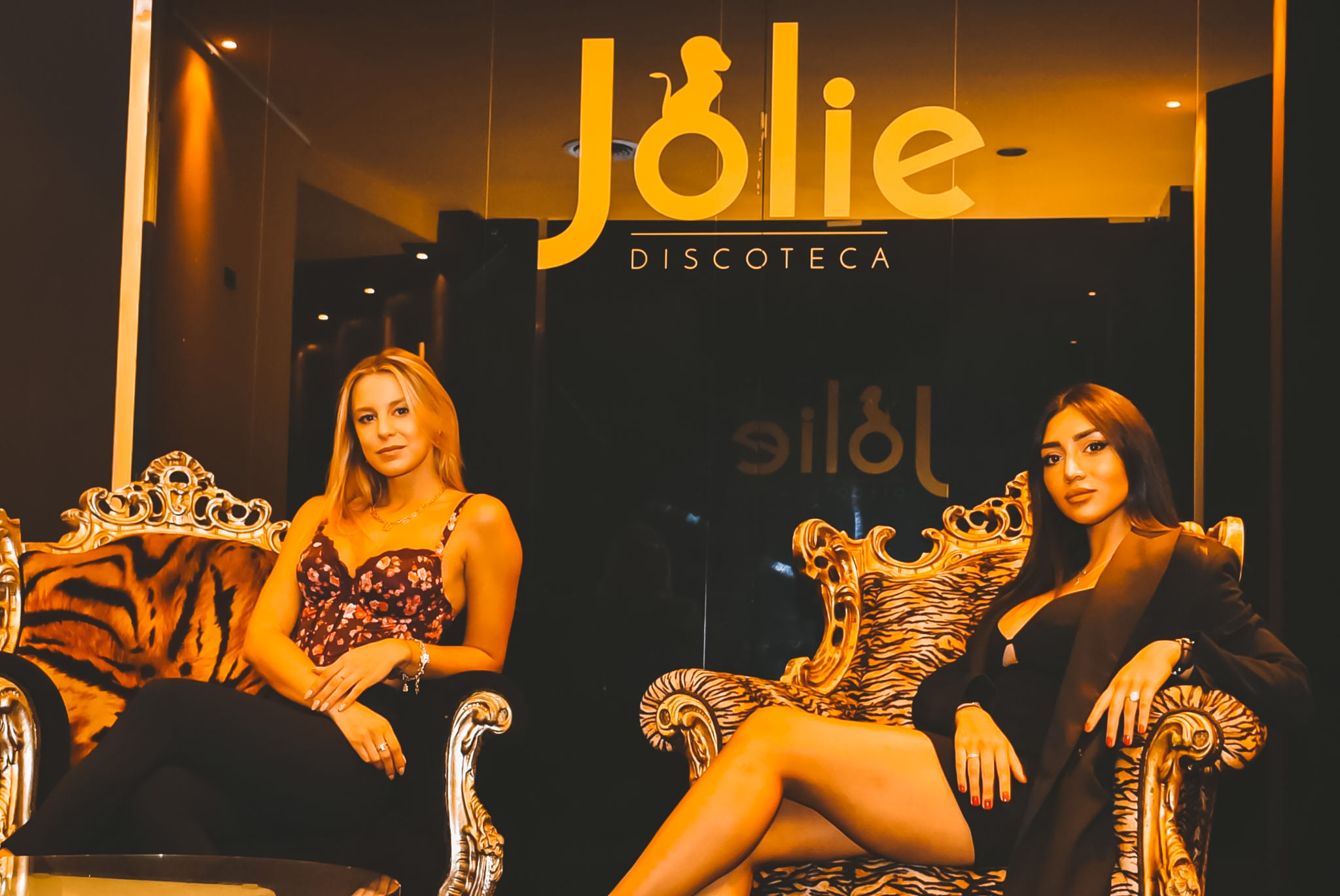 Jolie gallery image