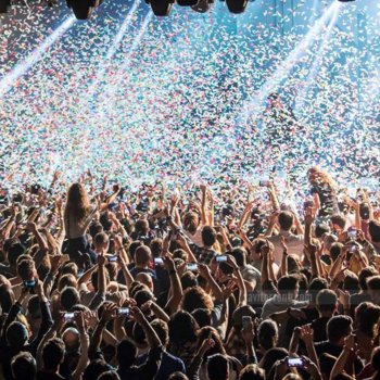 La Riviera gallery image