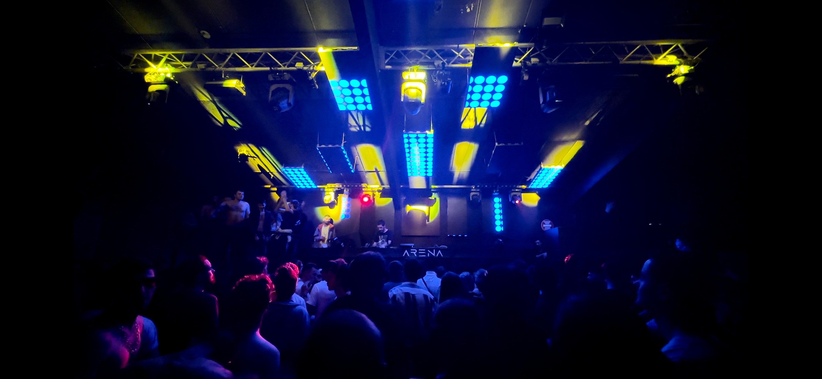 L'Arena gallery image