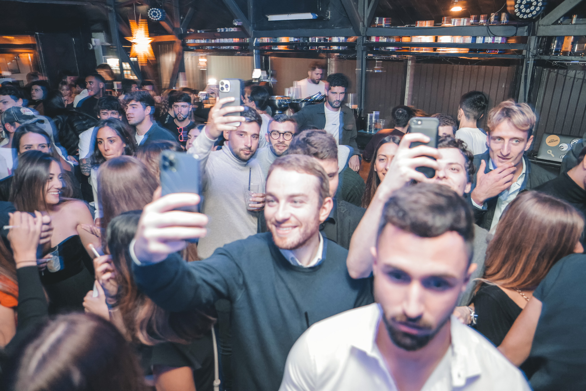 Lian Club gallery image