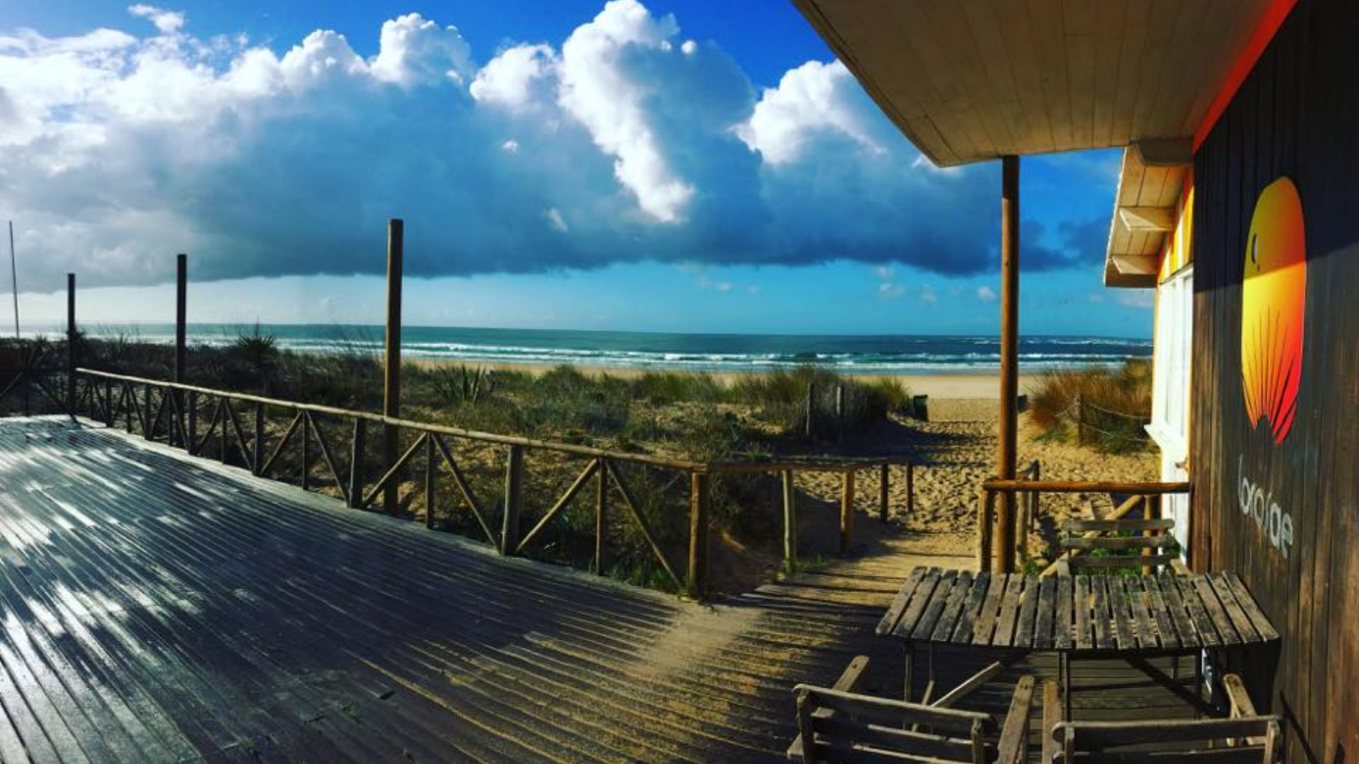 Lorosae Rising Sun - Beach Club