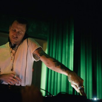 Lux Frágil gallery image