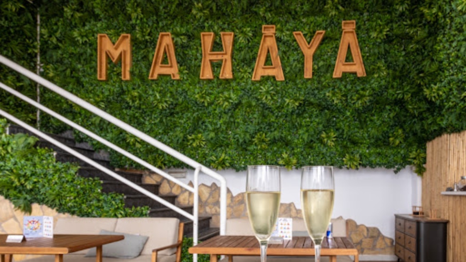 Mahaya Sunset Club