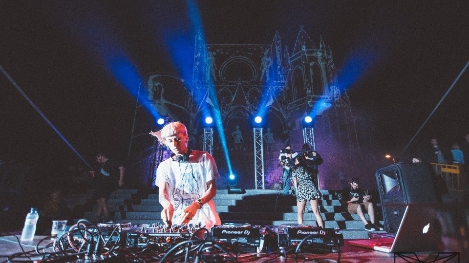 MANRUSIONICA_ Festival Sensorial de Música Electrónica gallery image