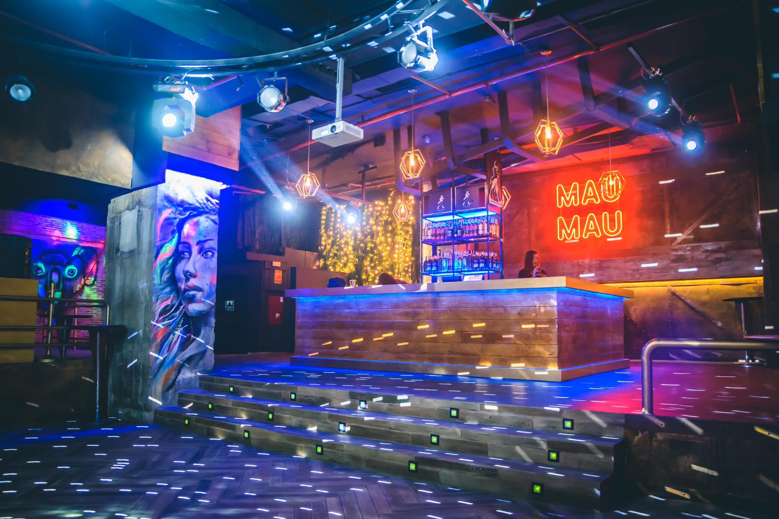 Mau Mau gallery image