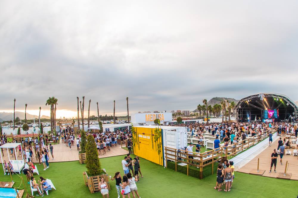 Medusa Beach Club Cullera gallery image