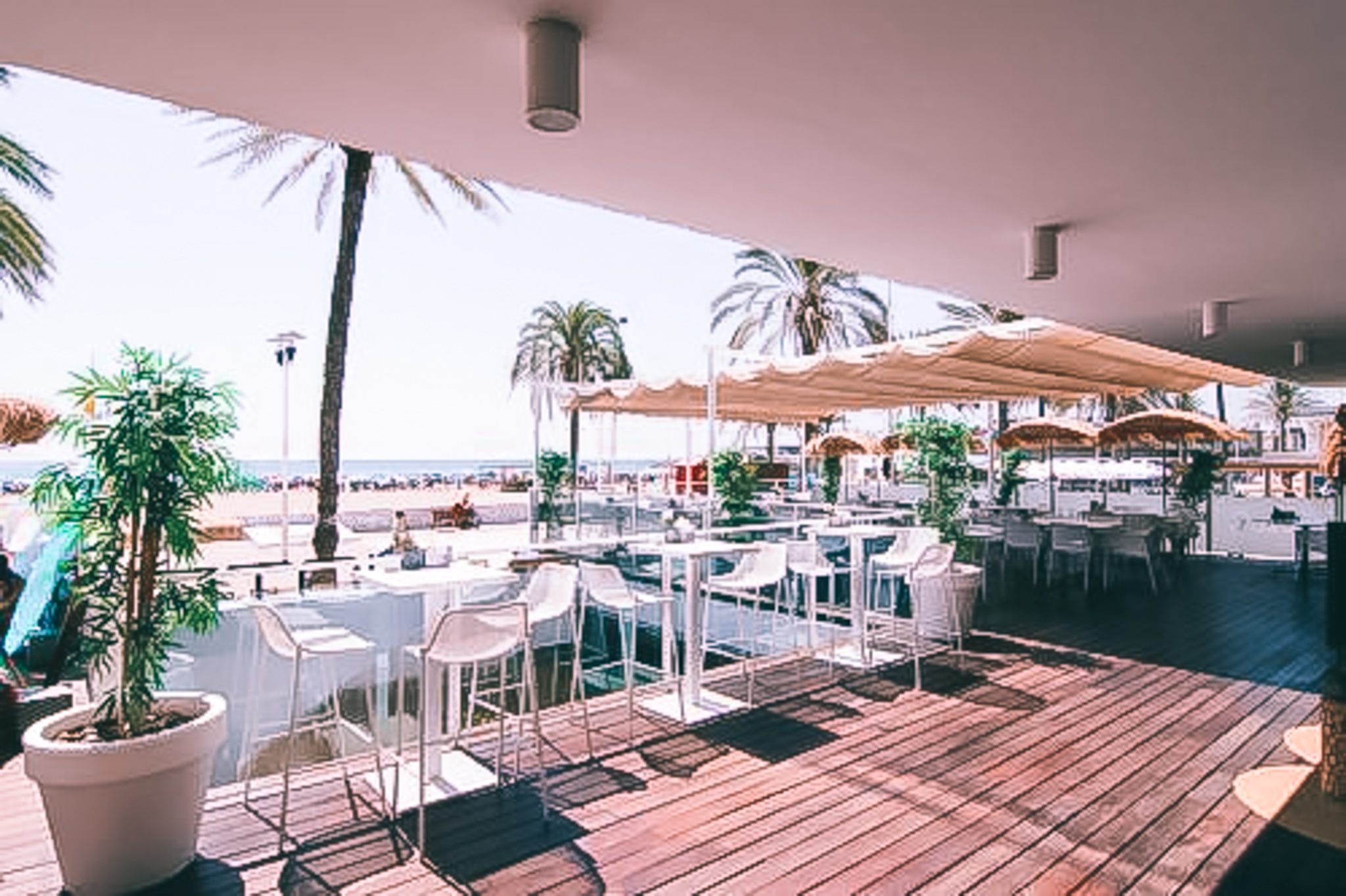 Meraki Beach Sky Bar gallery image