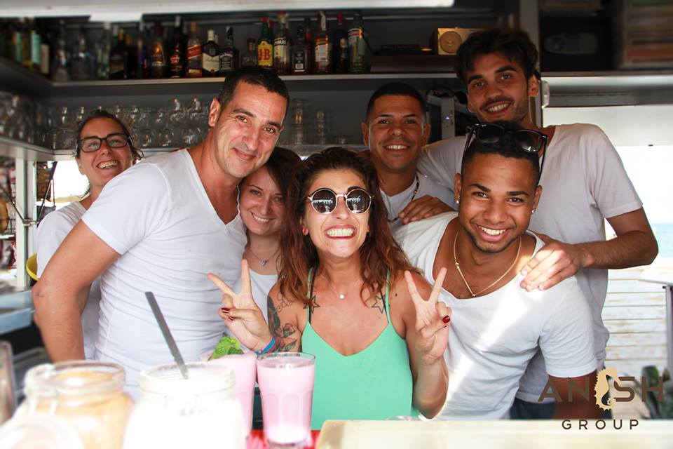 Moma Beach Bar gallery image