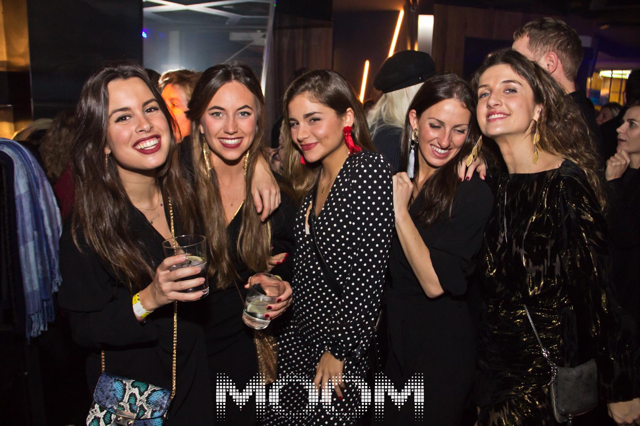 Moom 57 gallery image