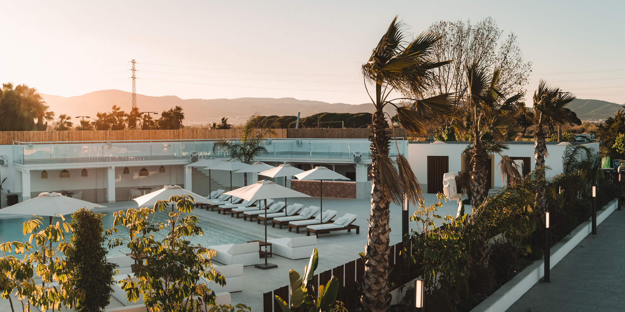 Munay Club gallery image