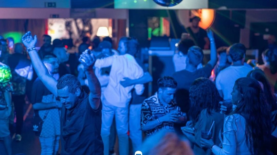 Nbar Nazaré gallery image