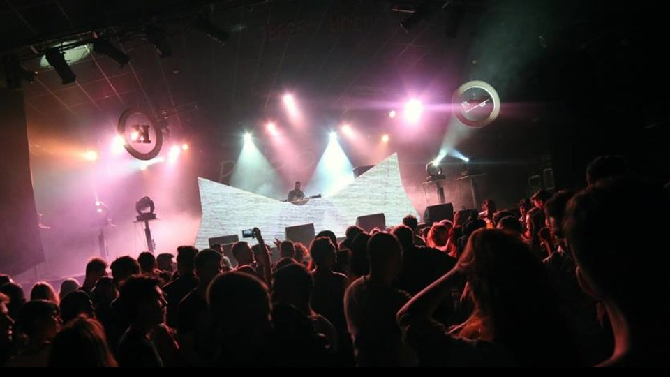 Paris 15 gallery image