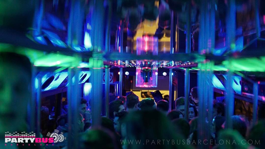 Partybus Barcelona gallery image