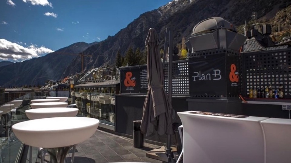 Plan B gallery image