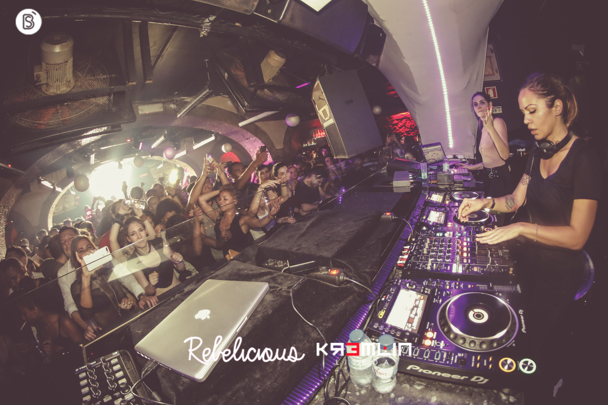 Plastik Galaxy gallery image