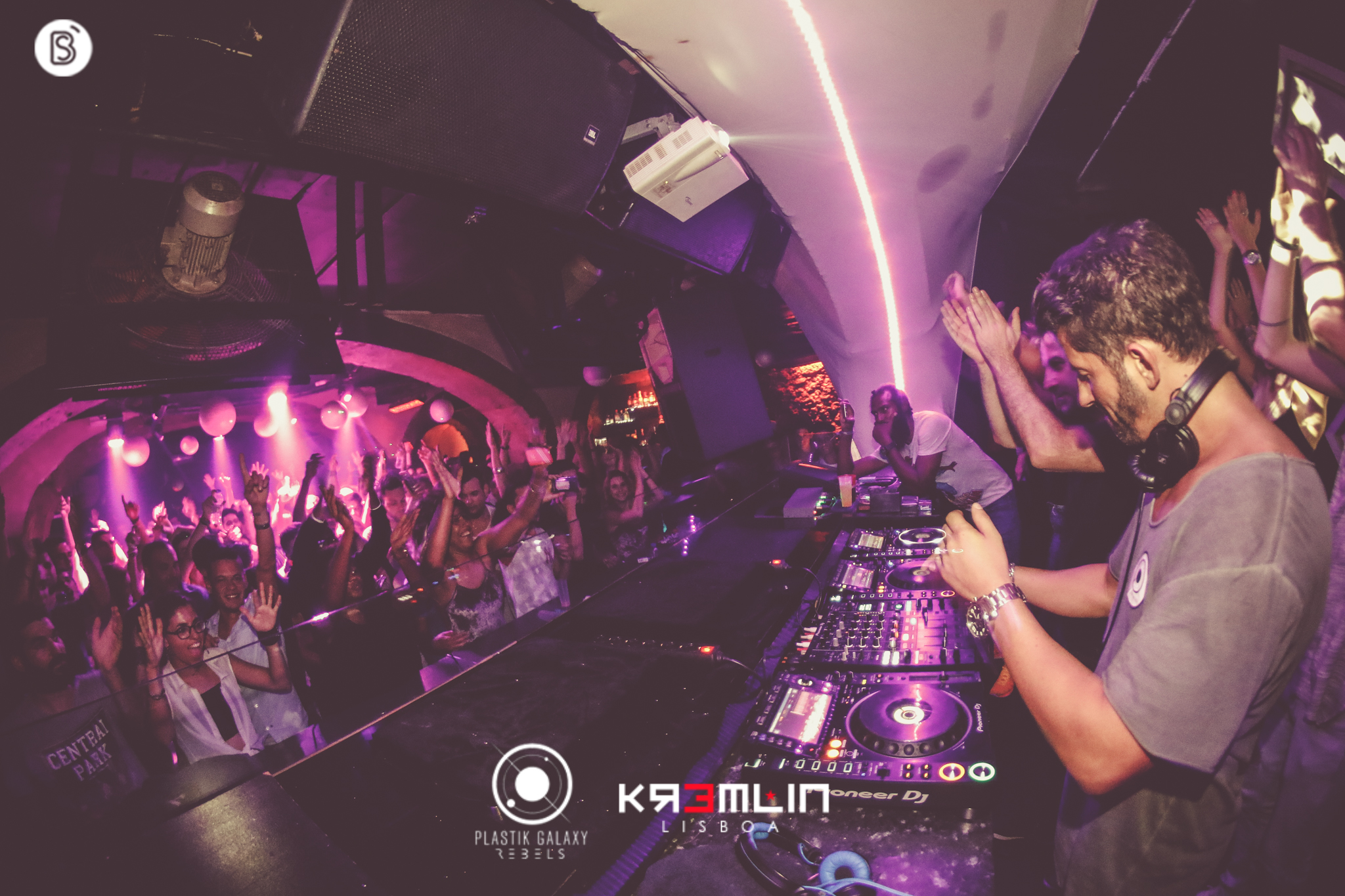 Plastik Galaxy gallery image