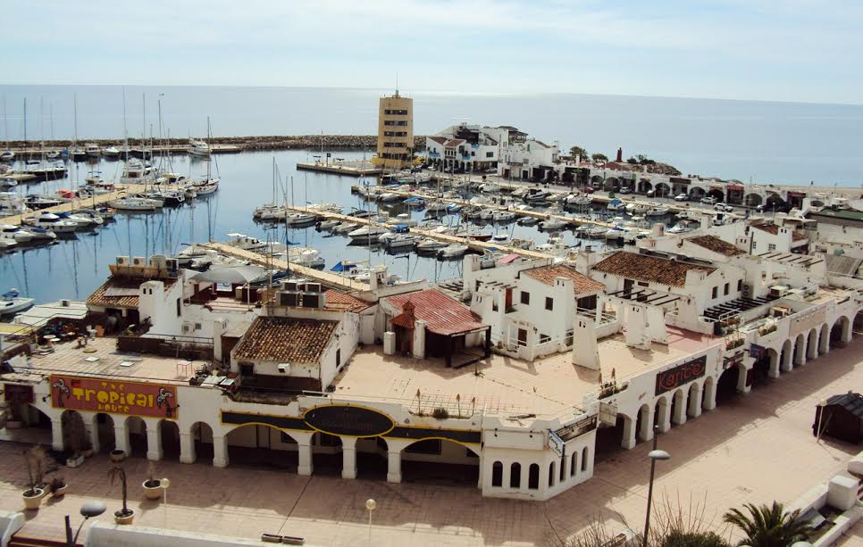 Puerto Deportivo Aguadulce gallery image