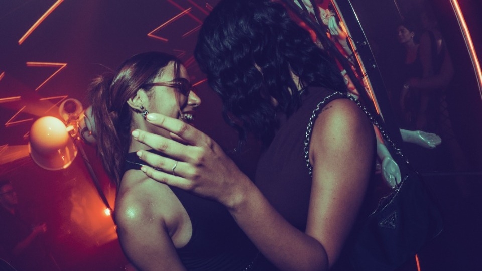 Sala Kbron gallery image