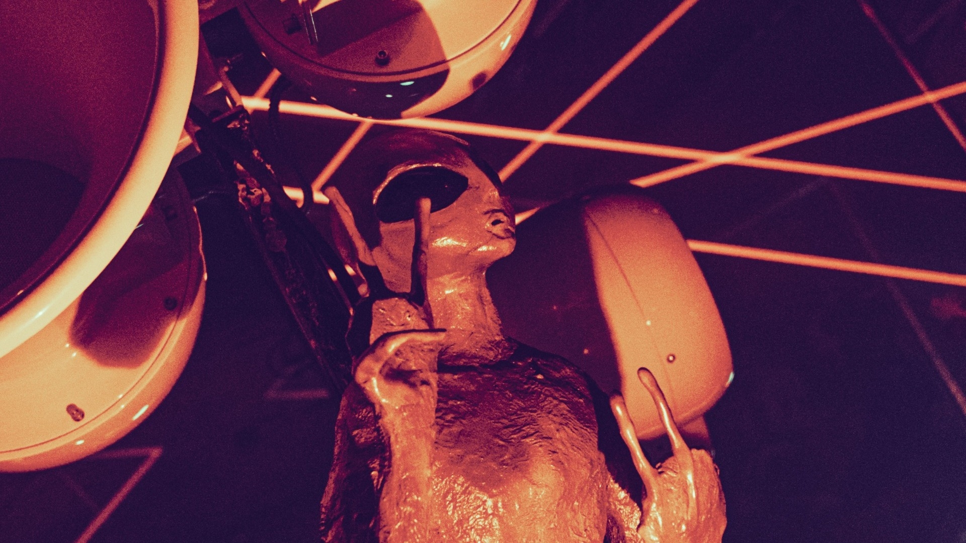 Sala Kbron gallery image