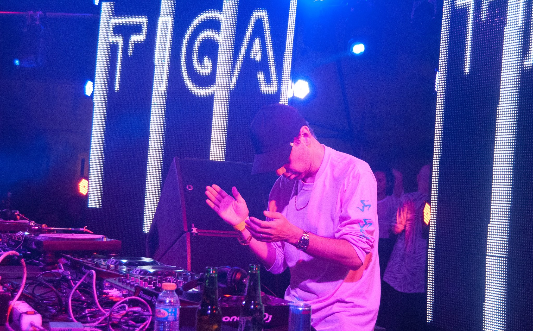 Satisfaxion gallery image