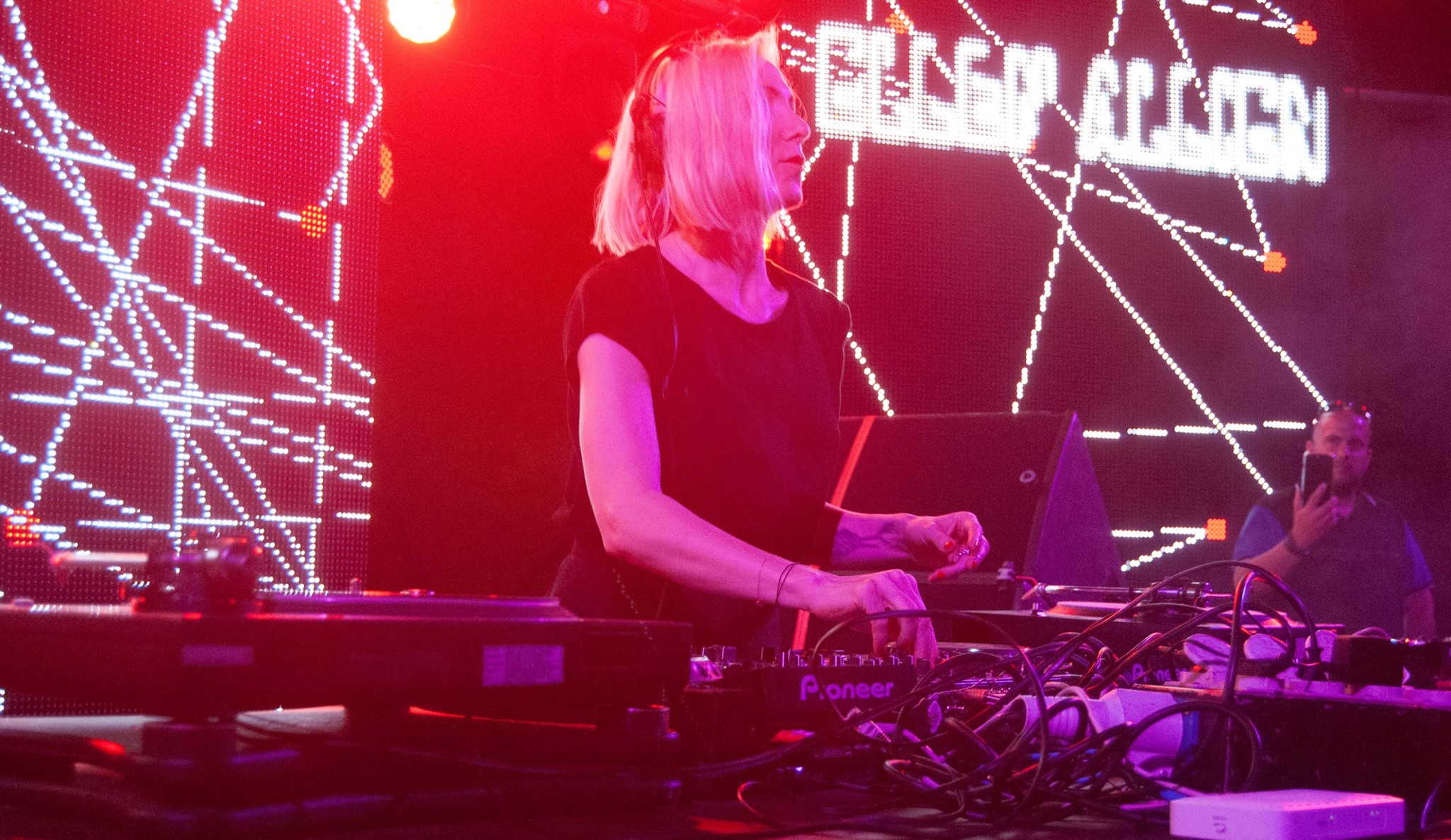 Satisfaxion gallery image