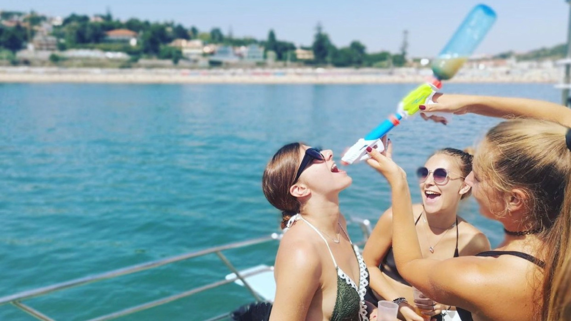 Splash Boat Party Lisbon gallery image