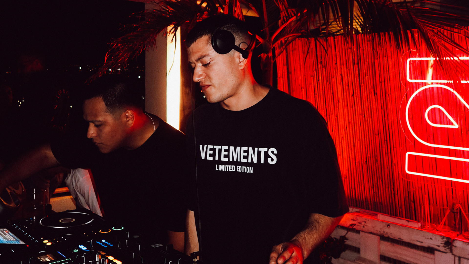 Terraza 360º gallery image