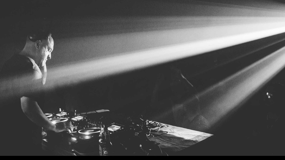 The Garage of The Bass Valley