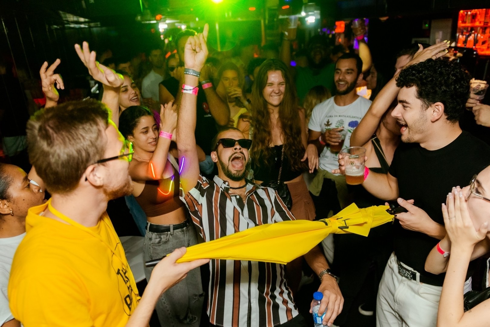 The Lisbon Pub Crawl - Discover Lisbon