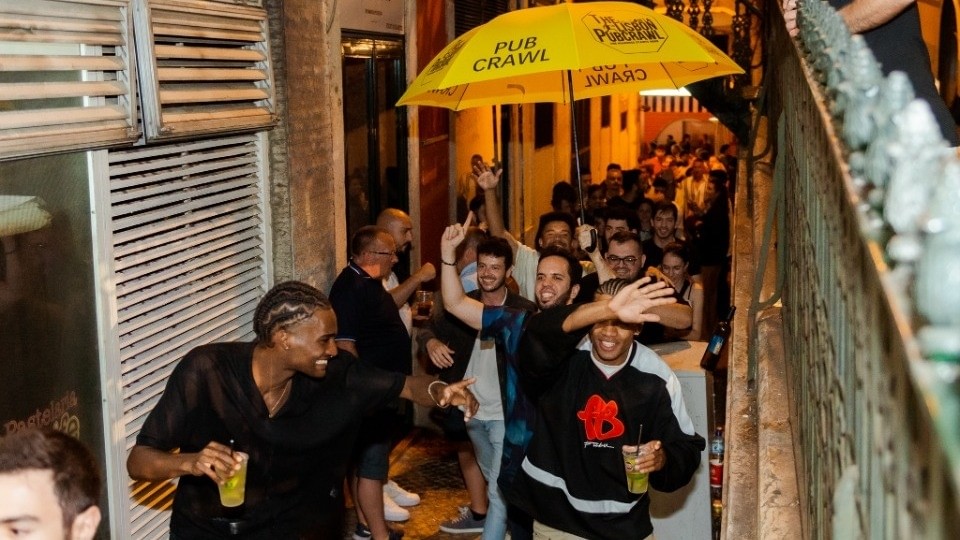The Lisbon Pub Crawl - Discover Lisbon