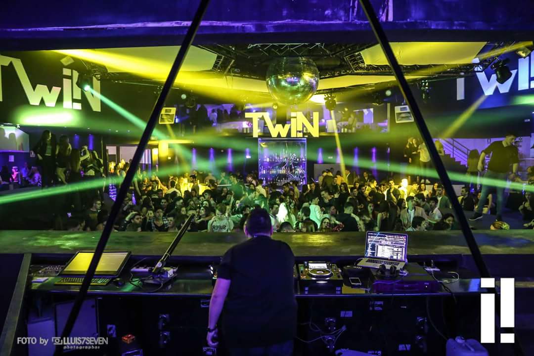 Twin Discoteca gallery image