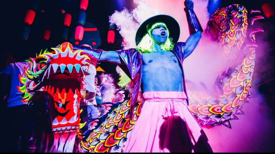 Uñas Chung Lee gallery image