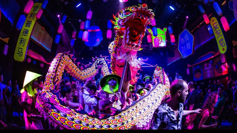 Uñas Chung Lee gallery image