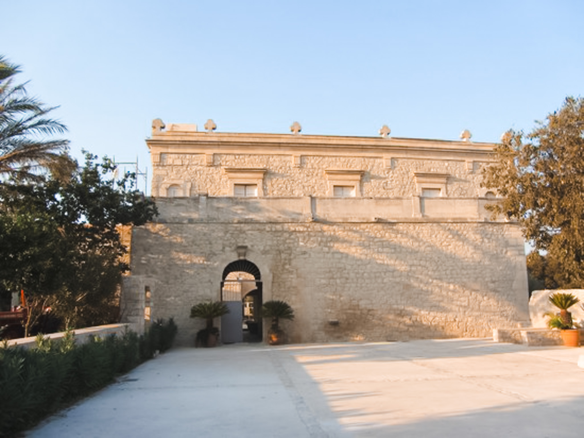 Valata Minusa gallery image